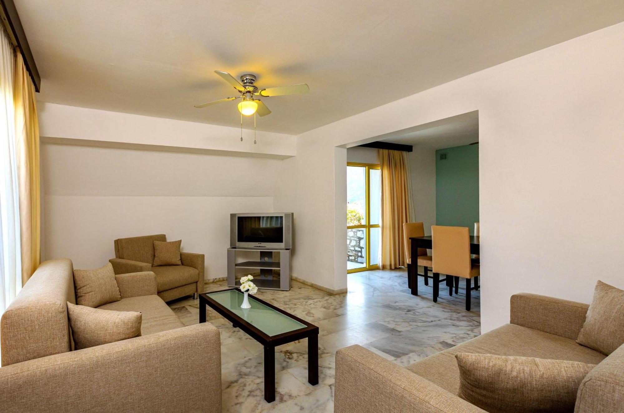 Loryma Resort Hotel Turunç Bagian luar foto